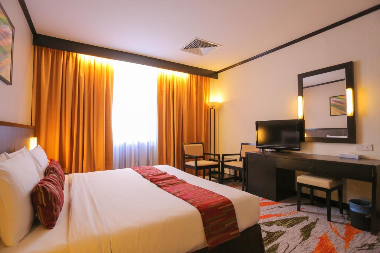 Espira Sri Petaling Hotel Kuala Lumpur Buitenkant foto